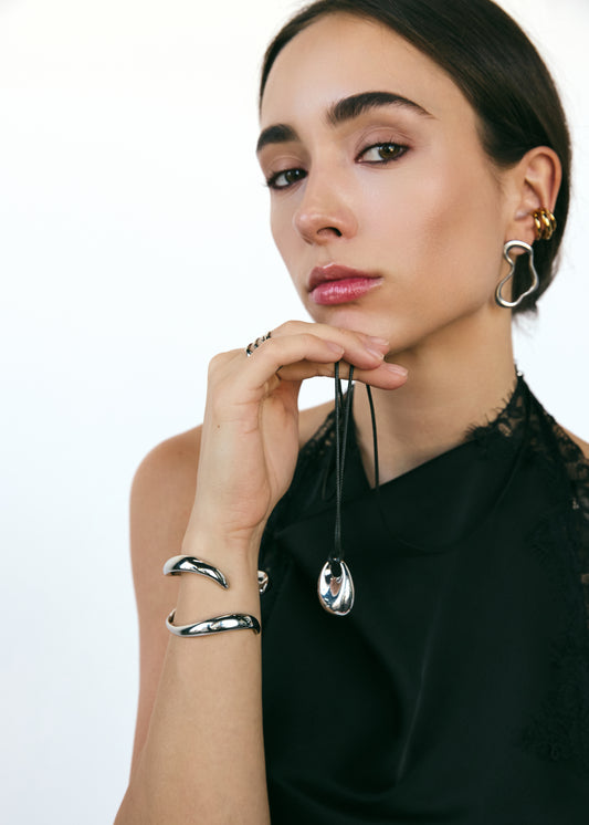 The Adjustable Pebble Necklace